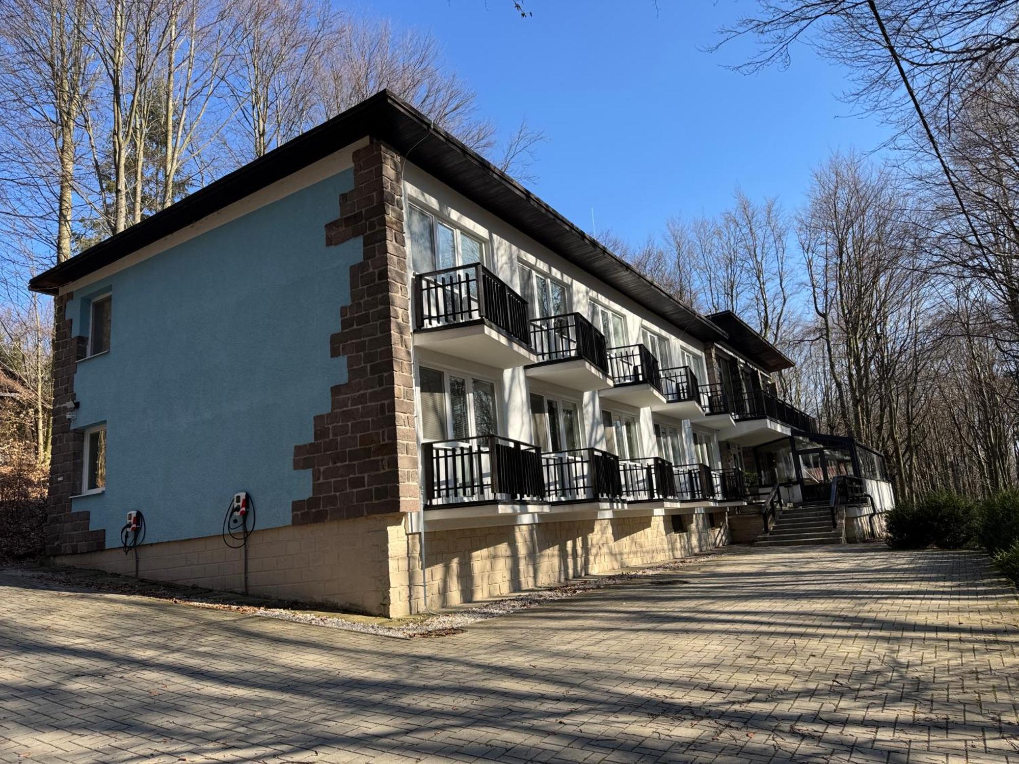 Penzion Modry Dom Modra Exterior photo